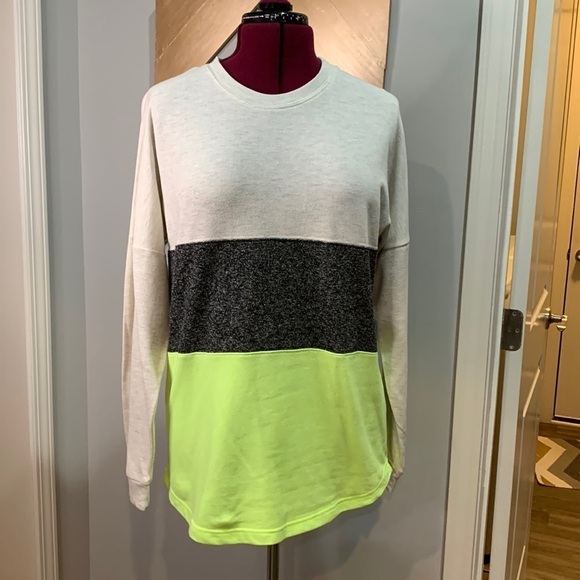 Vici neon color blocked sweatshirt - Picture 1 of 6